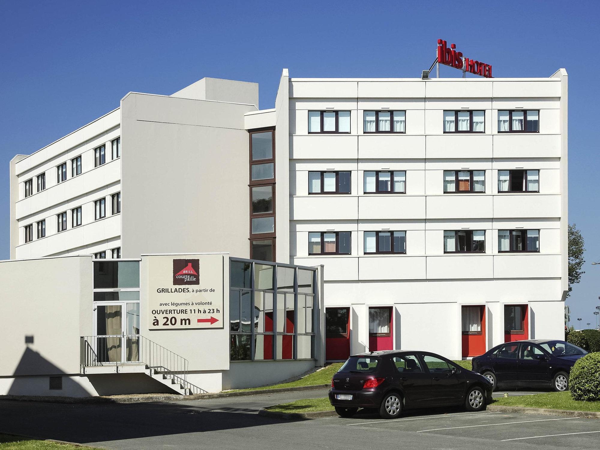 Ibis Poitiers Sud Exterior foto
