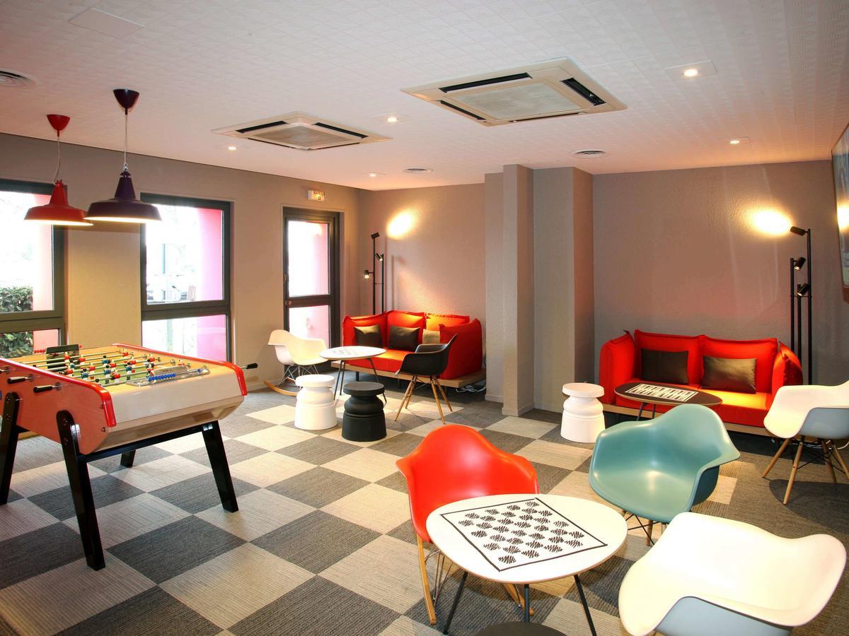 Ibis Poitiers Sud Exterior foto